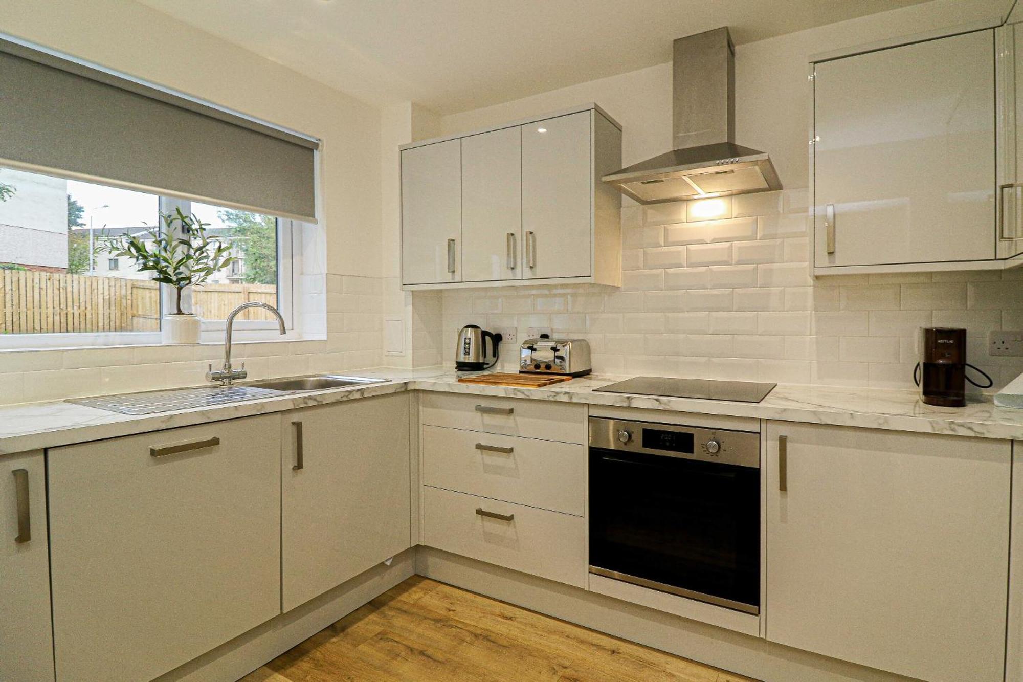 גלאזגו Wyndford Riverside House מראה חיצוני תמונה